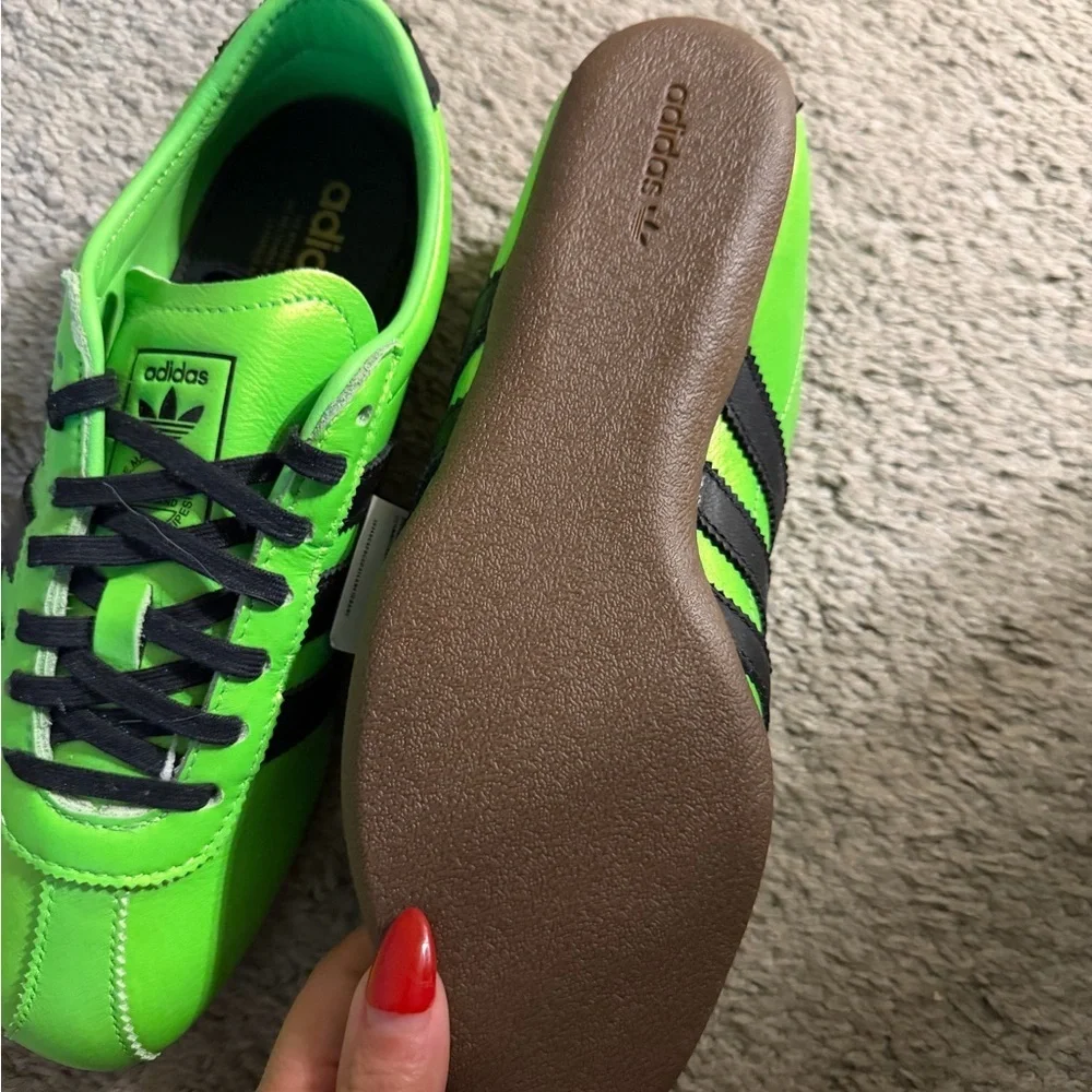 Adidas tokyo decon W for Women - Picture 3 of 6